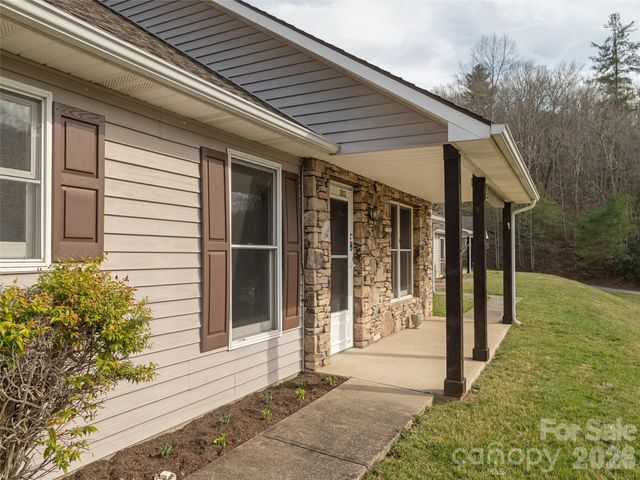203 Rocky Mountain Way, Arden, NC 28704
