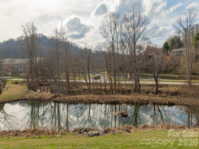 203 Rocky Mountain Way, Arden, NC 28704