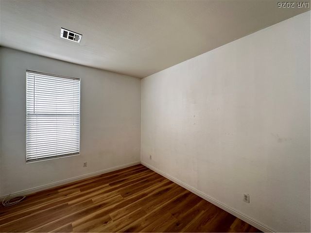 2525 LIVING ROCK Avenue, Las Vegas, NV 89106