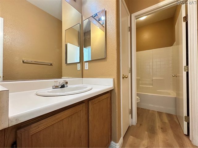 2525 LIVING ROCK Avenue, Las Vegas, NV 89106