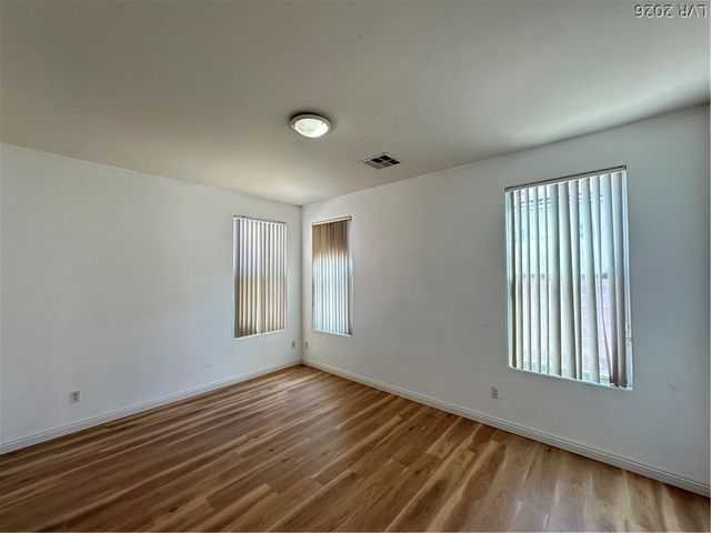 2525 LIVING ROCK Avenue, Las Vegas, NV 89106