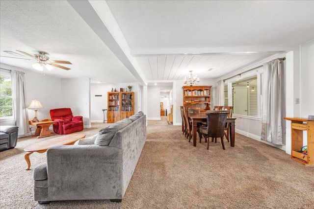 819 Betsy Pack Drive, Jasper, TN 37347