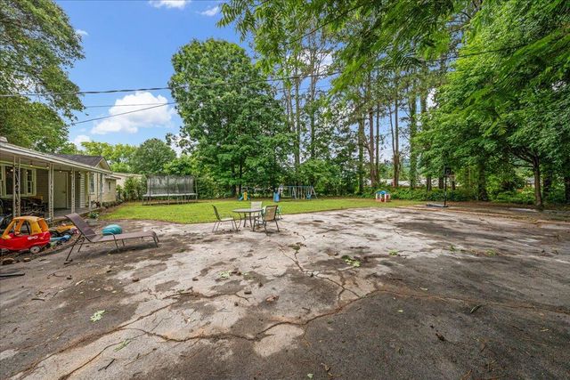 819 Betsy Pack Drive, Jasper, TN 37347