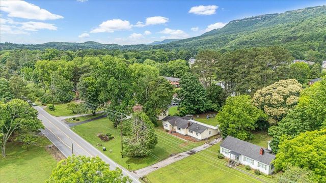 819 Betsy Pack Drive, Jasper, TN 37347