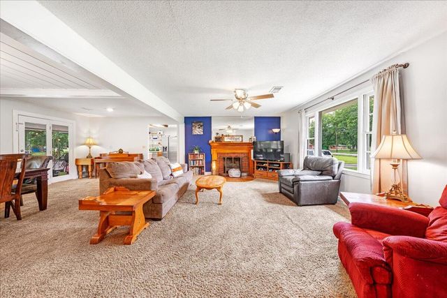 819 Betsy Pack Drive, Jasper, TN 37347