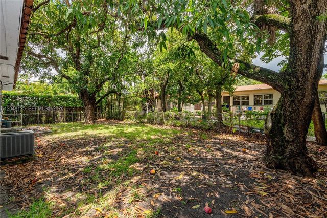 245 NE 48th Street, Miami, FL 33137