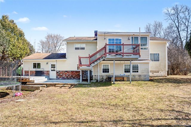 46 Merriewold Lane N, Monroe, NY 10950