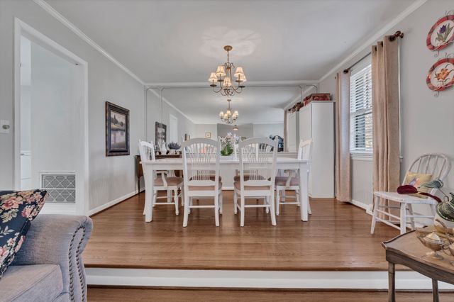 306 Raintree Dr, Hendersonville, TN 37075