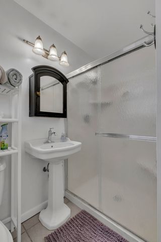 306 Raintree Dr, Hendersonville, TN 37075