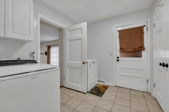 306 Raintree Dr, Hendersonville, TN 37075