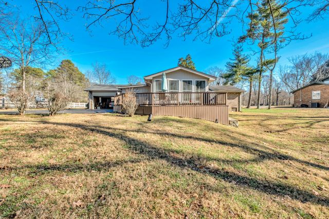 306 Raintree Dr, Hendersonville, TN 37075