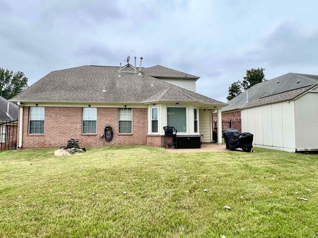 3906 W SUNDALE WAY, Memphis, TN 38135