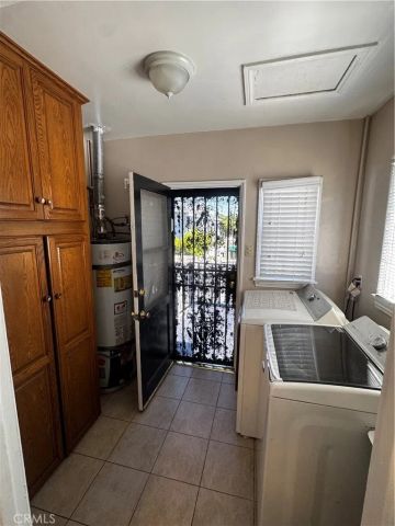 1642 S Bedford, Los Angeles, CA 90035