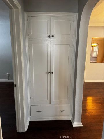 1642 S Bedford, Los Angeles, CA 90035