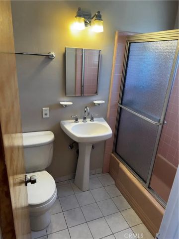 1642 S Bedford, Los Angeles, CA 90035