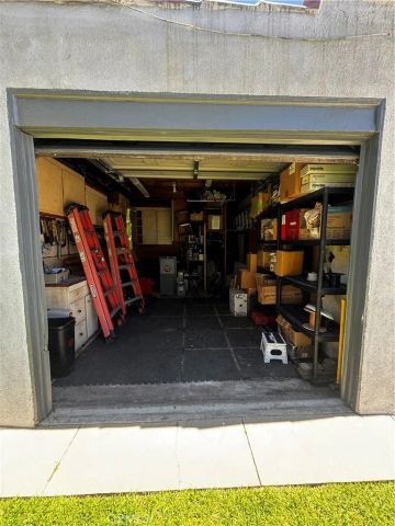 1642 S Bedford, Los Angeles, CA 90035