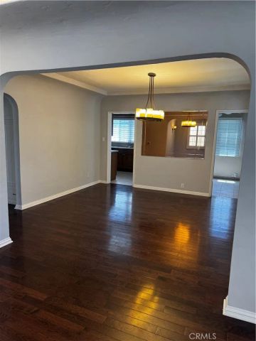 1642 S Bedford, Los Angeles, CA 90035