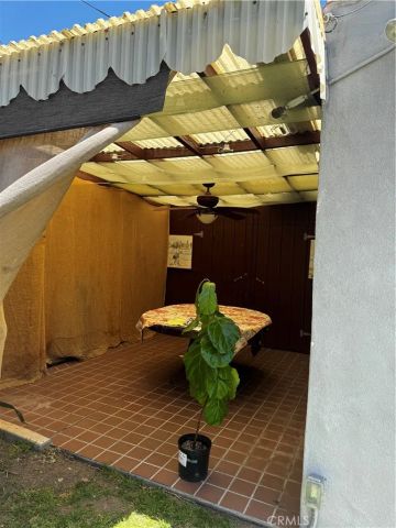 1642 S Bedford, Los Angeles, CA 90035