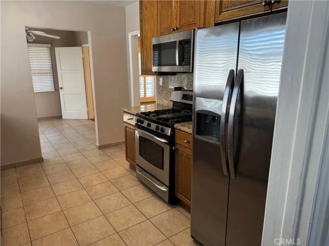 1642 S Bedford, Los Angeles, CA 90035