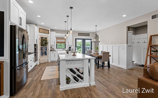 2281 N Green Creek Road, Fruitland Twp, MI 49445