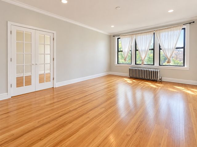 5461 S Everett Avenue 3A, Chicago, IL 60615