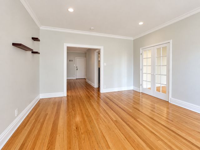 5461 S Everett Avenue 3A, Chicago, IL 60615