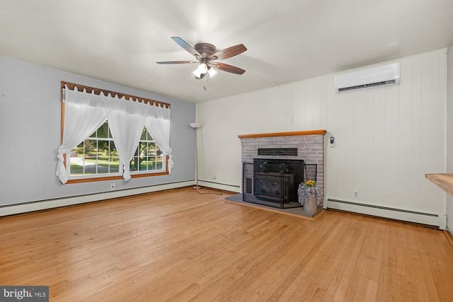 932 BEAR BRANCH RD, Westminster, MD 21157