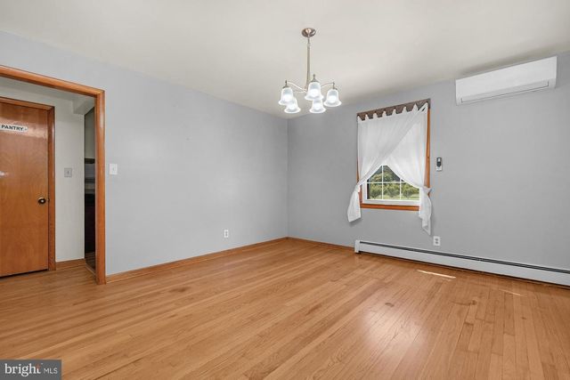 932 BEAR BRANCH RD, Westminster, MD 21157
