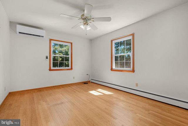 932 BEAR BRANCH RD, Westminster, MD 21157