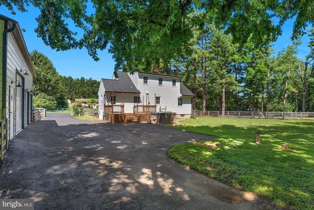 932 BEAR BRANCH RD, Westminster, MD 21157