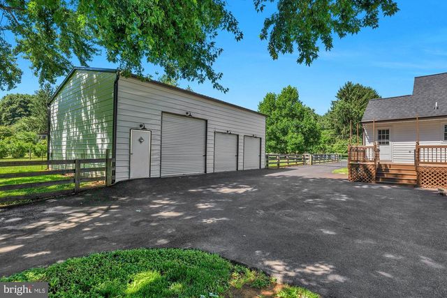 932 BEAR BRANCH RD, Westminster, MD 21157