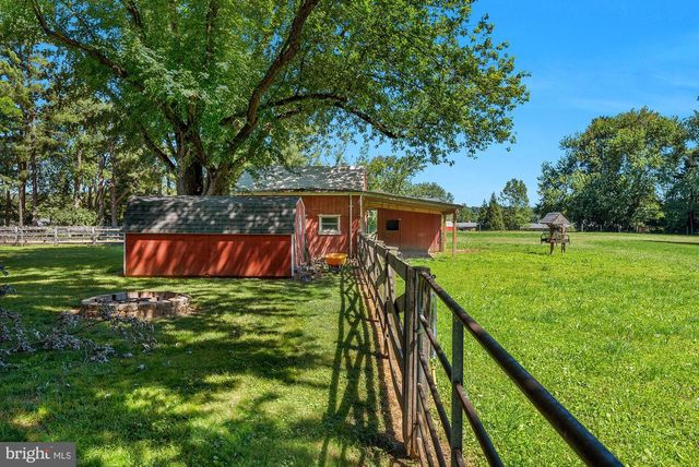 932 BEAR BRANCH RD, Westminster, MD 21157