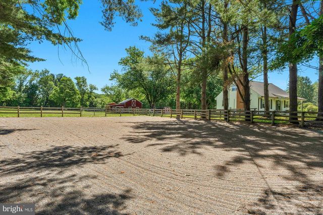 932 BEAR BRANCH RD, Westminster, MD 21157