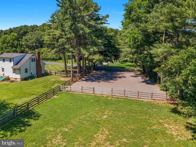 932 BEAR BRANCH RD, Westminster, MD 21157