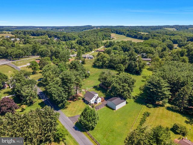 932 BEAR BRANCH RD, Westminster, MD 21157