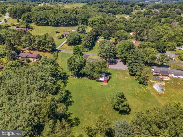 932 BEAR BRANCH RD, Westminster, MD 21157