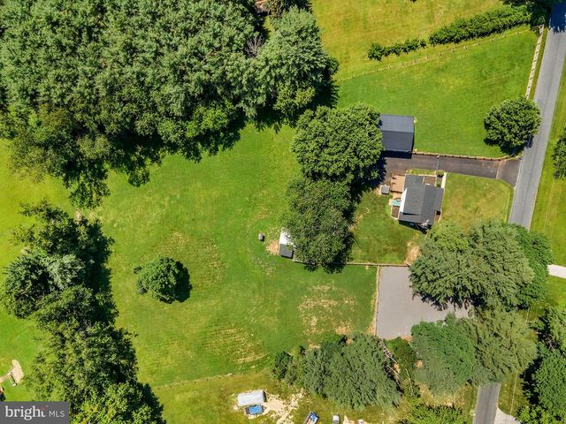 932 BEAR BRANCH RD, Westminster, MD 21157