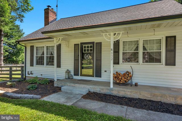 932 BEAR BRANCH RD, Westminster, MD 21157