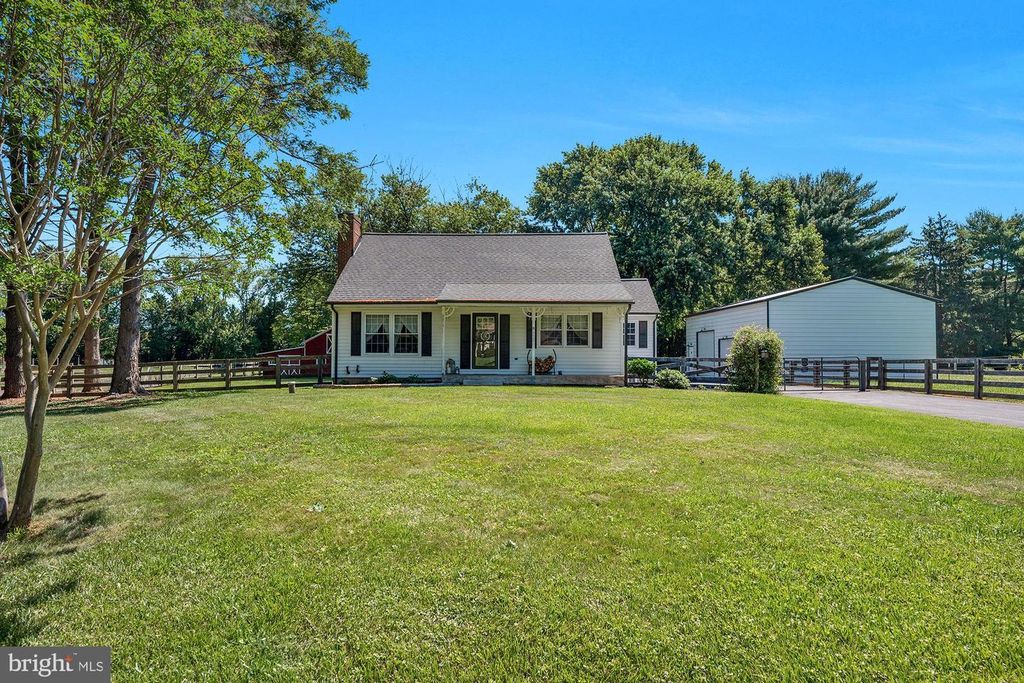 932 BEAR BRANCH RD, Westminster, MD 21157
