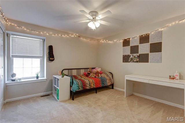 564 Woodlyn Crossing, Ballwin, MO 63021