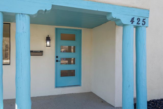 425 Carlisle Boulevard NE, Albuquerque, NM 87106