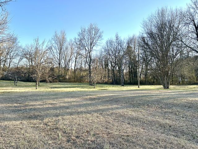 1213 S Chattanooga Street, Lafayette, GA 30728