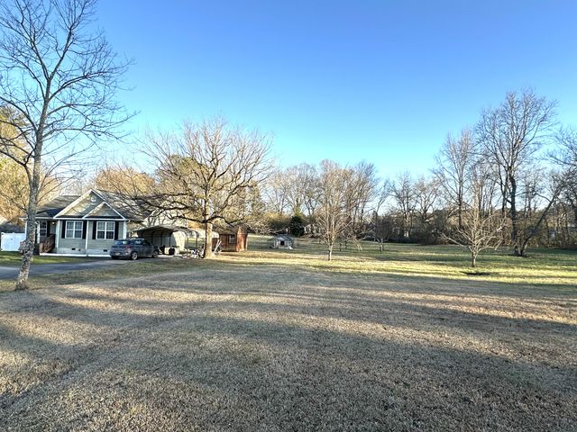 1213 S Chattanooga Street, Lafayette, GA 30728