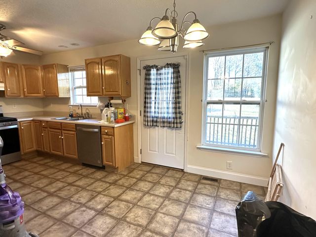 1213 S Chattanooga Street, Lafayette, GA 30728