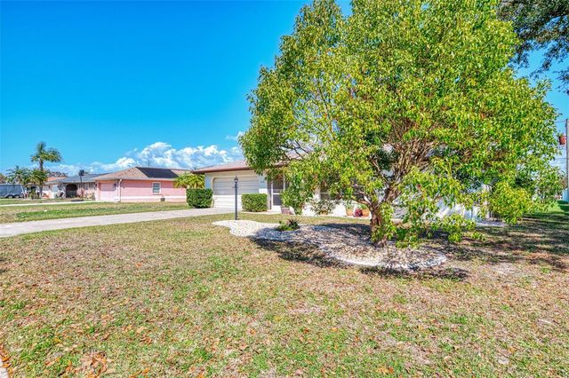 430 SUNNYSIDE DRIVE, Venice, FL 34293