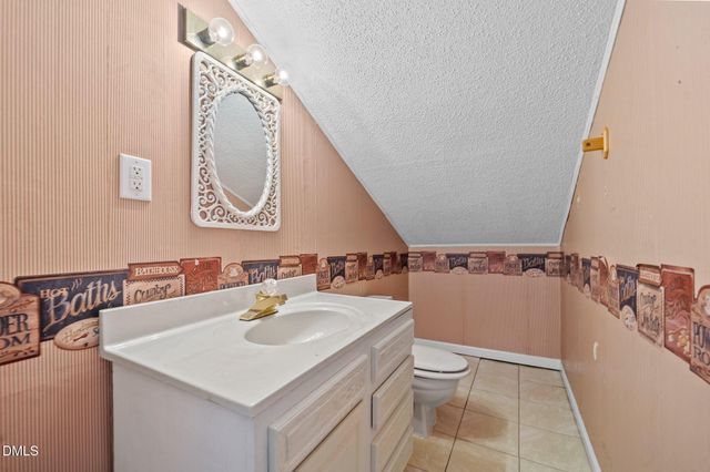 307 E F Street, Erwin, NC 28339