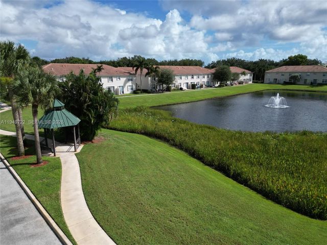 16122 Poppyseed Cir 1404, Delray Beach, FL 33484