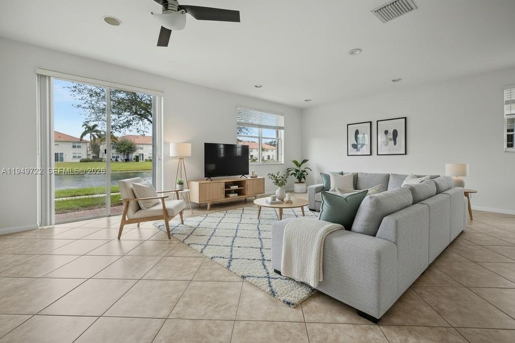 16122 Poppyseed Cir 1404, Delray Beach, FL 33484