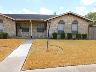 10402 Belfast Road, La Porte, TX 77571