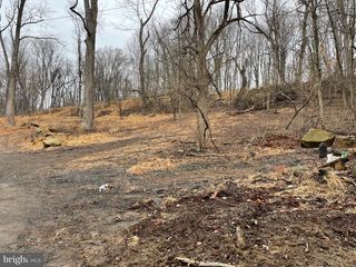 215 PHILLIPS DRIVE, Wilmington, DE 19808